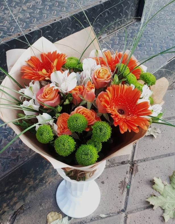Букет цветов из: Герберы, Хризантемы, Альстромерии и Розы в Щеглово