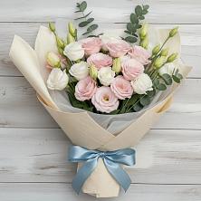 Букет цветов из:  Лизиантусы в Щеглово