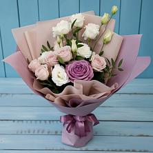 Букет цветов из:  Розы и Лизиантусы в Щеглово