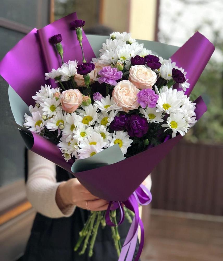 Букет цветов из: Хризантемы, Гвоздики и Розы в Щеглово