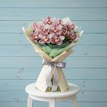 Букет цветов из:  Орхидеи и Розы в Щеглово