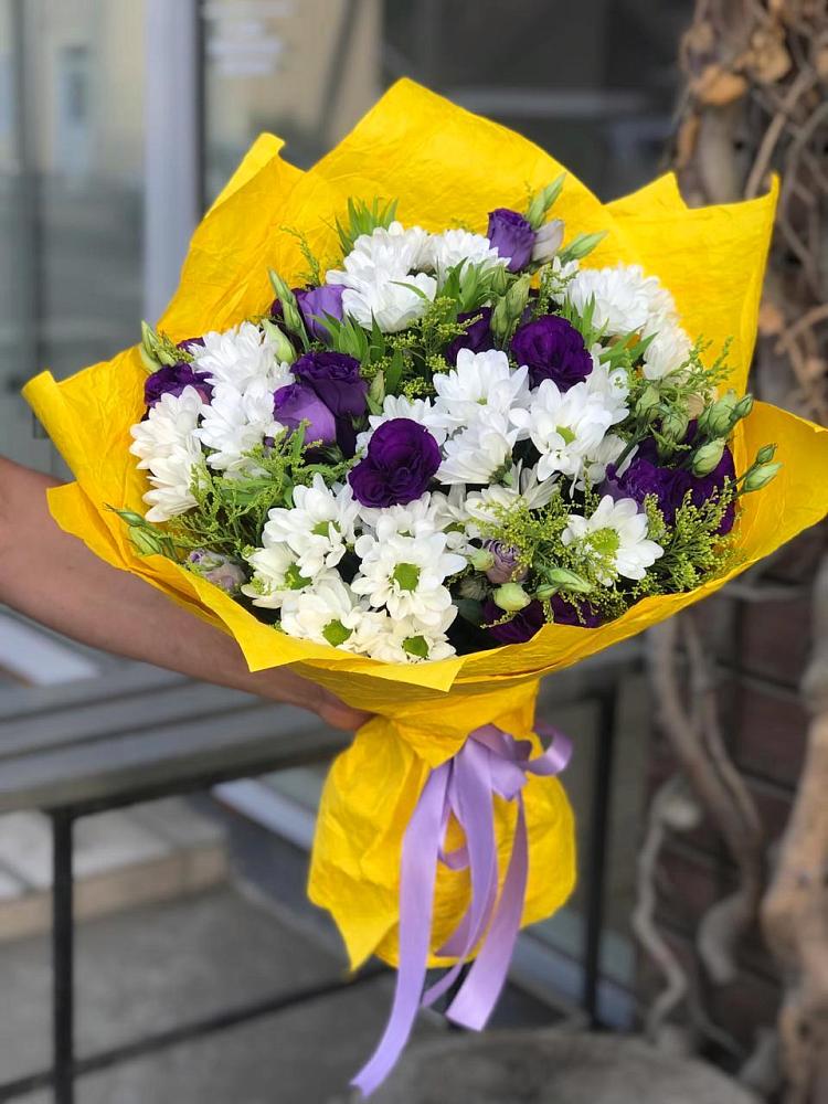 Букет цветов из: Ирисы, Хризантемы и Ромашки в Щеглово