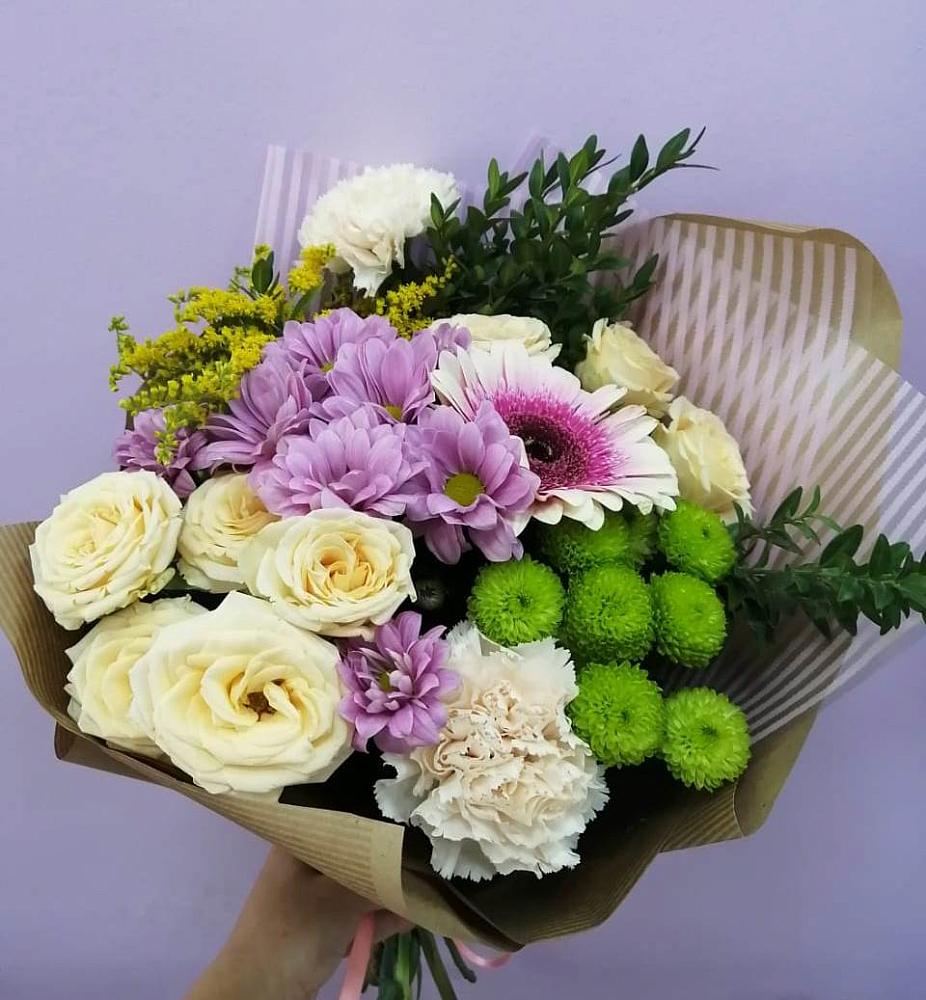 Букет цветов из: Хризантемы, Розы, Гвоздики и Герберы в Щеглово