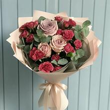 Букет цветов из:  Гвоздики и Розы в Щеглово