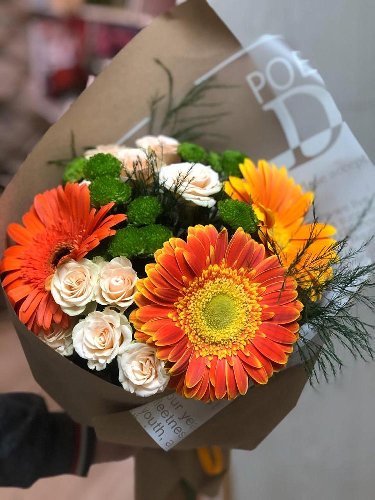 Букет цветов из: Герберы, Хризантемы и Розы в Щеглово