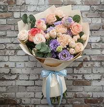 Букет цветов из:  Розы, Лизиантусы и Гвоздики #REPLACE_PRED# Щеглово